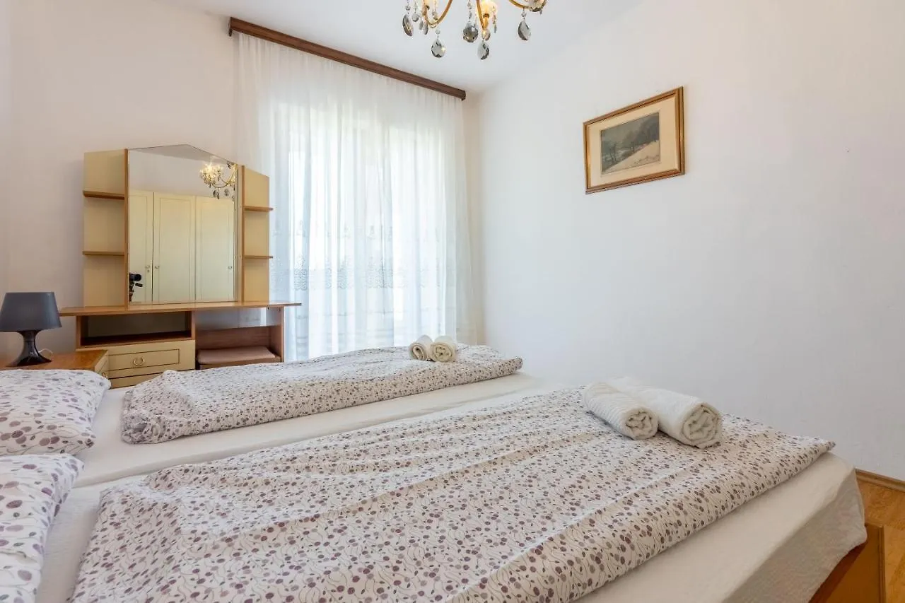Apartment Vazmica Punat
